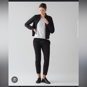 Lululemon Women’s On The Fly Pant - Size 6